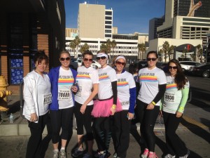 Team Hankins and Sohn at the beginning of the Las Vegas Color Run.. all clean.
